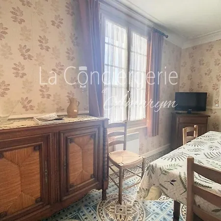 Le Clos Des Roses *